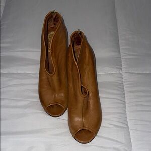 Vince Camuto Brown Peep-Toe Heeled Boots